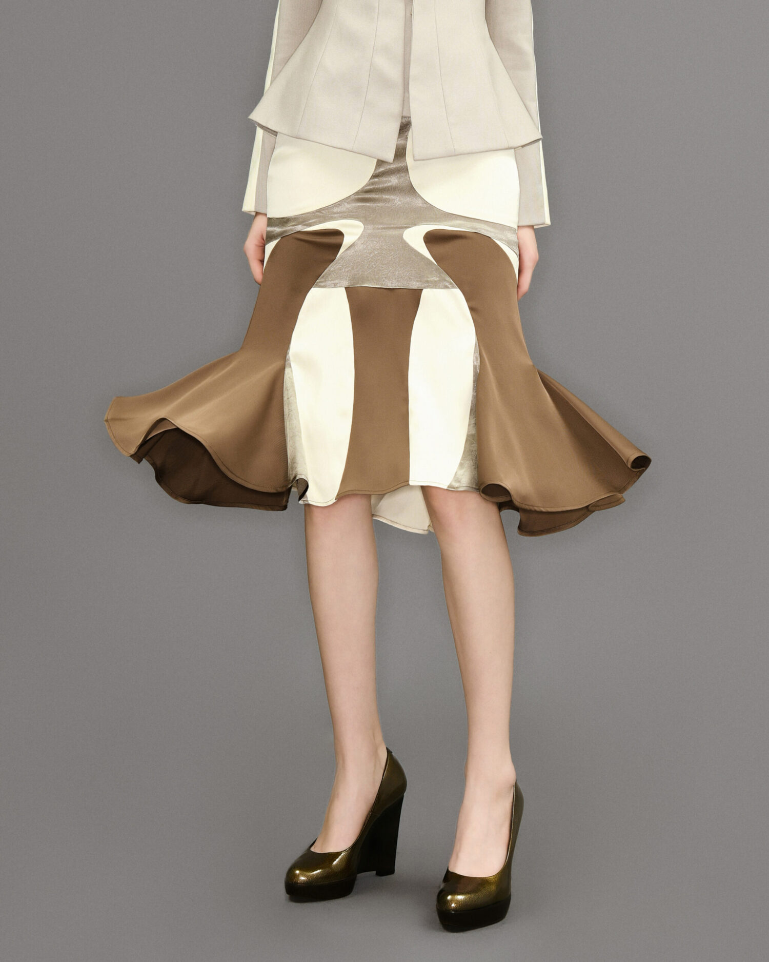 look16.4 Metamorphie Skirt
