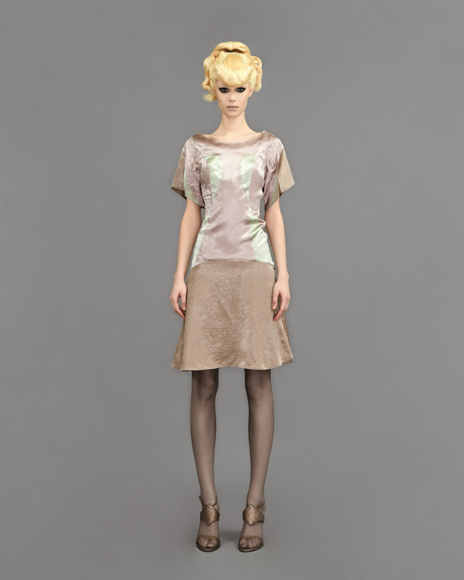 look3.1 website Low Waisted Panel Dress/Champagne Pink