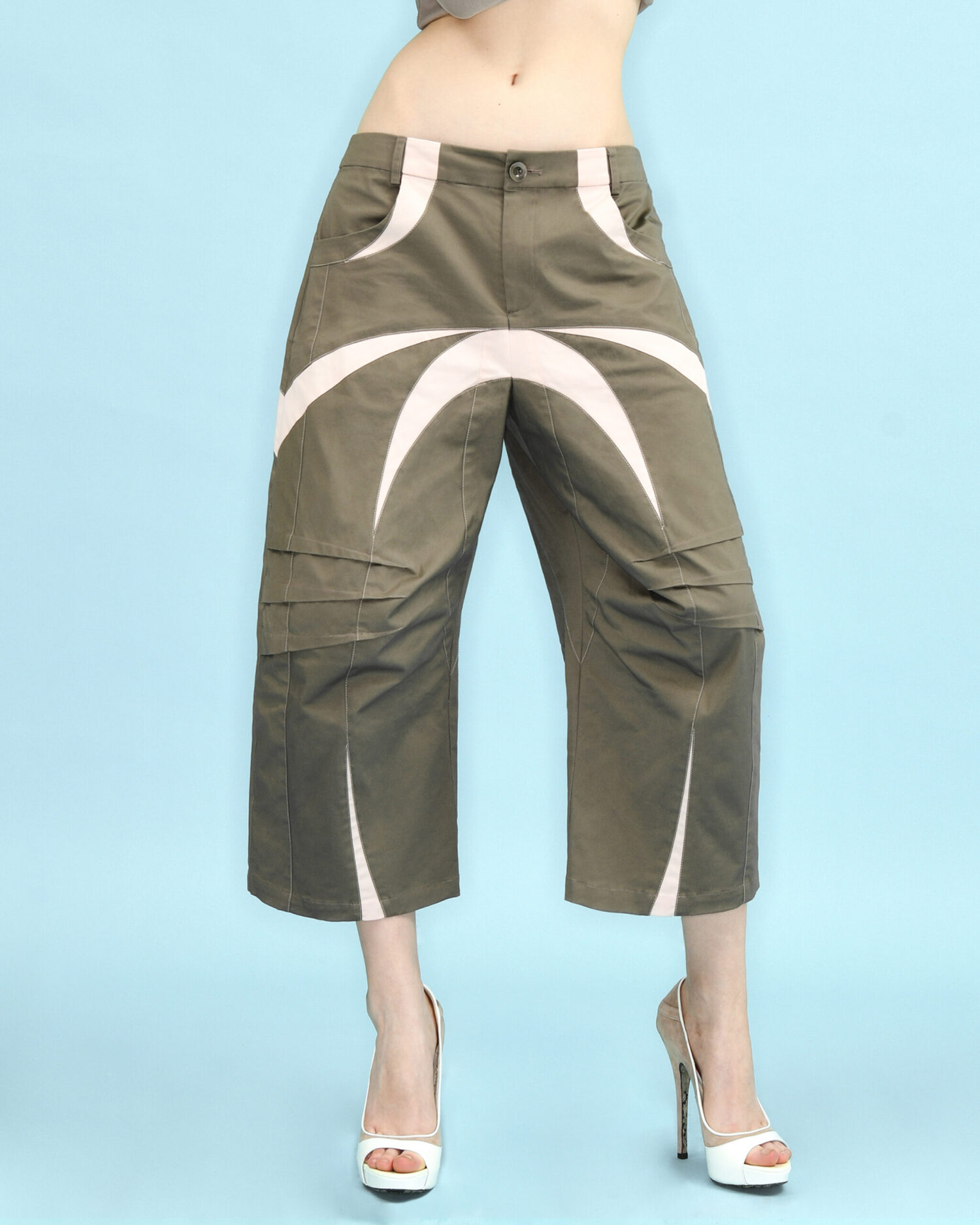 look9 website2 Crescent Pants Grey/Pink