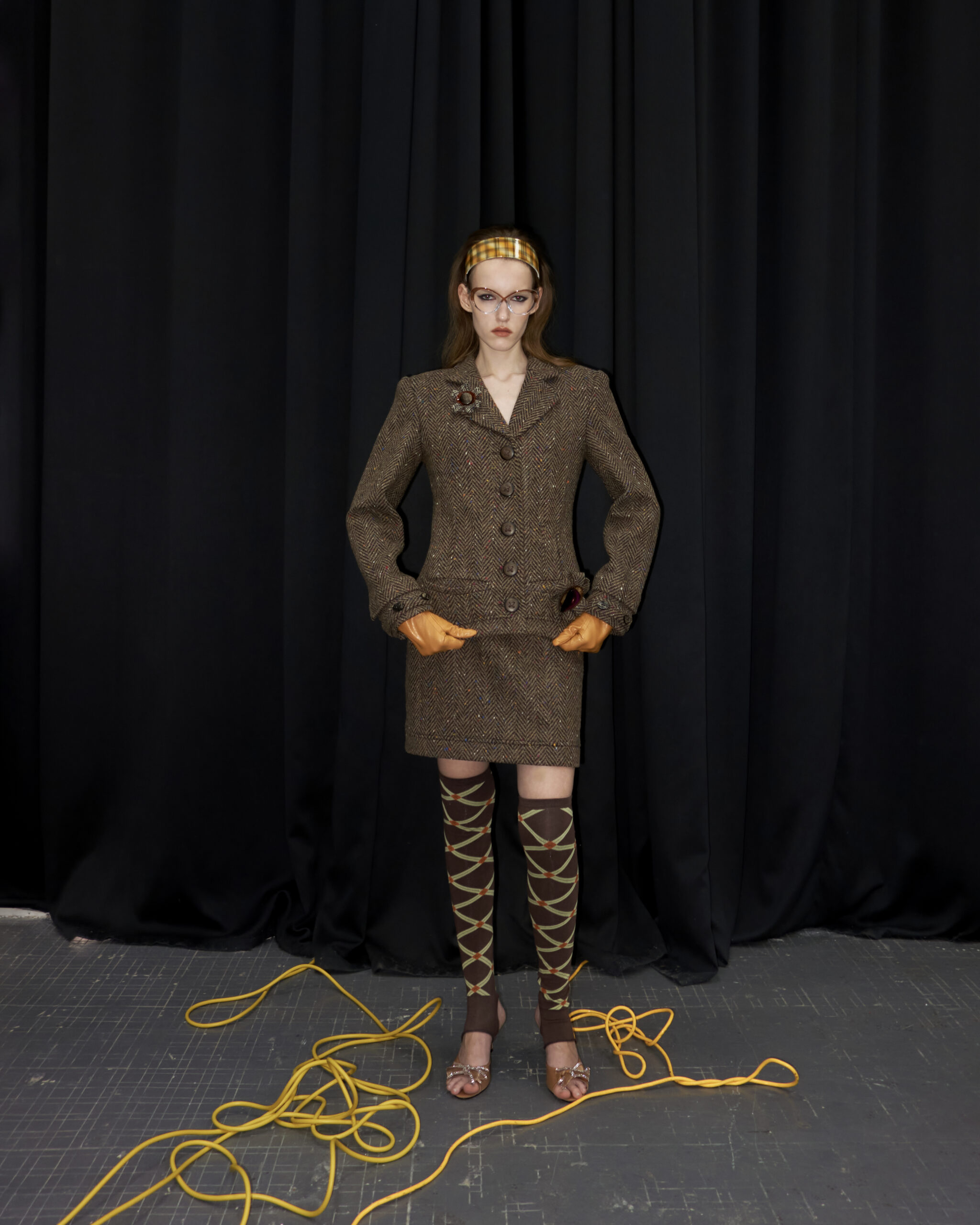 Sandy Wool Skirt - Image 6