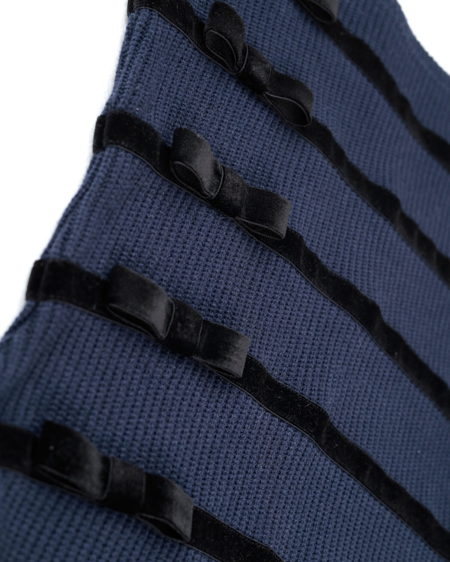 深蓝3 Zora Velvet Bowtie Top (Navy)