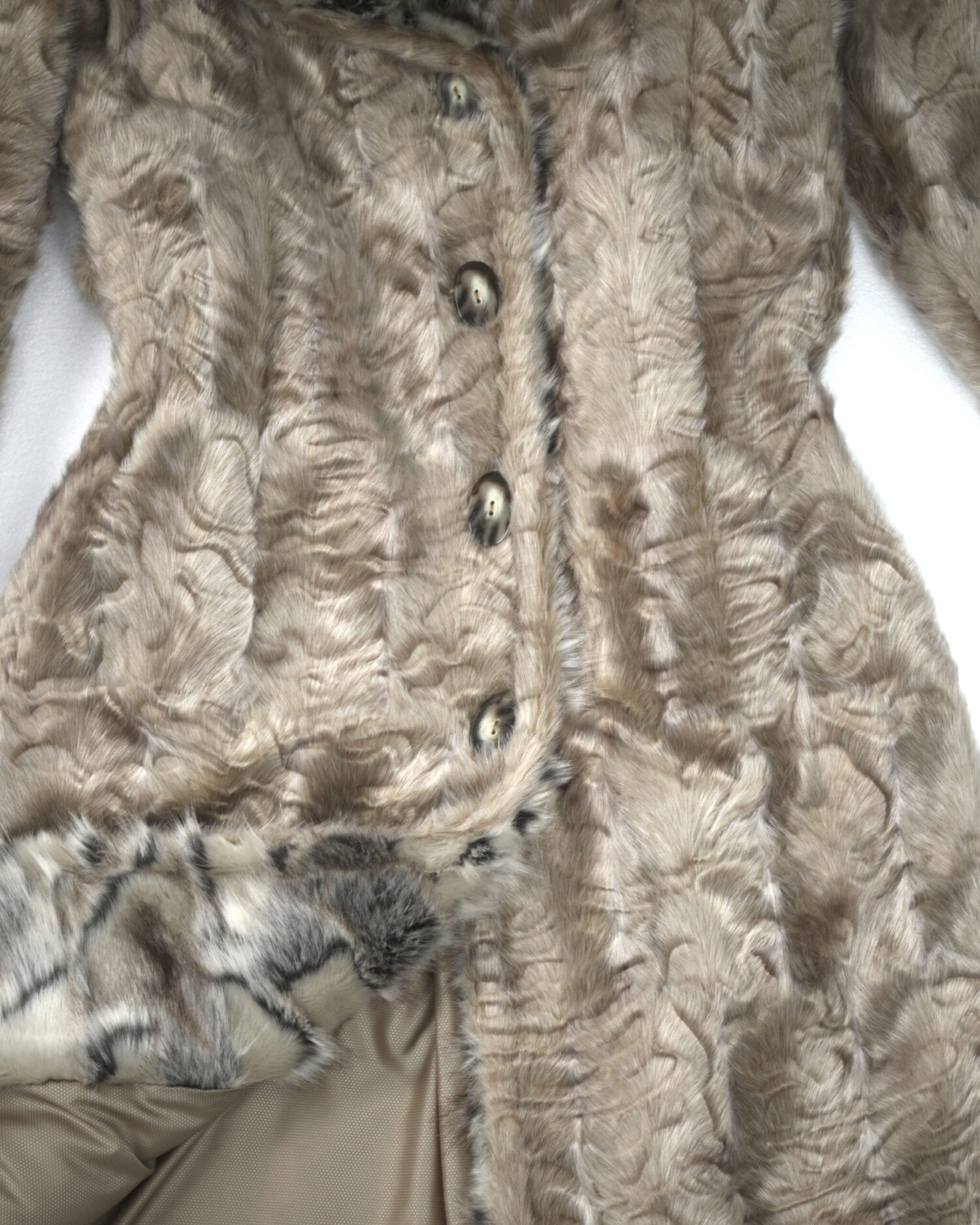 燕麦3 Frostveil Coat (Oats)