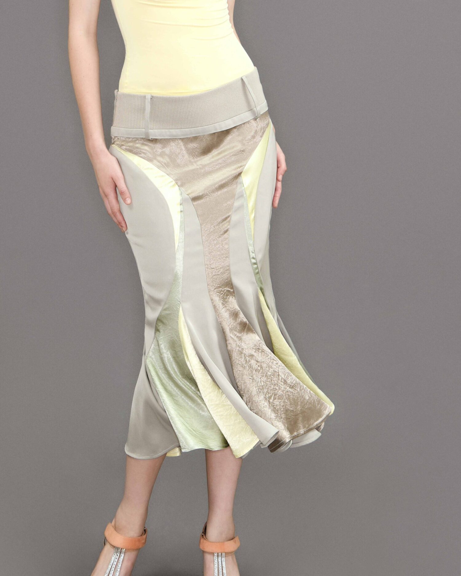 look6.3 Swing Skirt