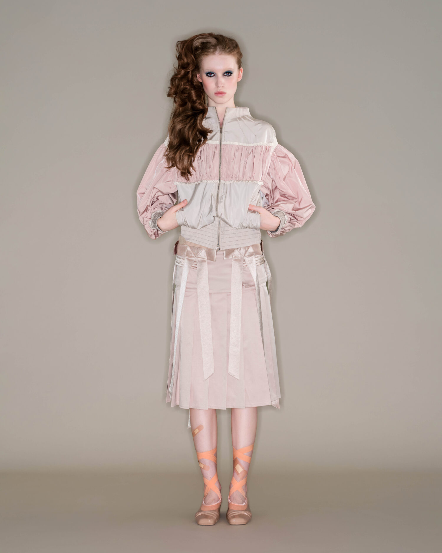 LOOK4-1 Tesselle Bowtie Pleated Skirt