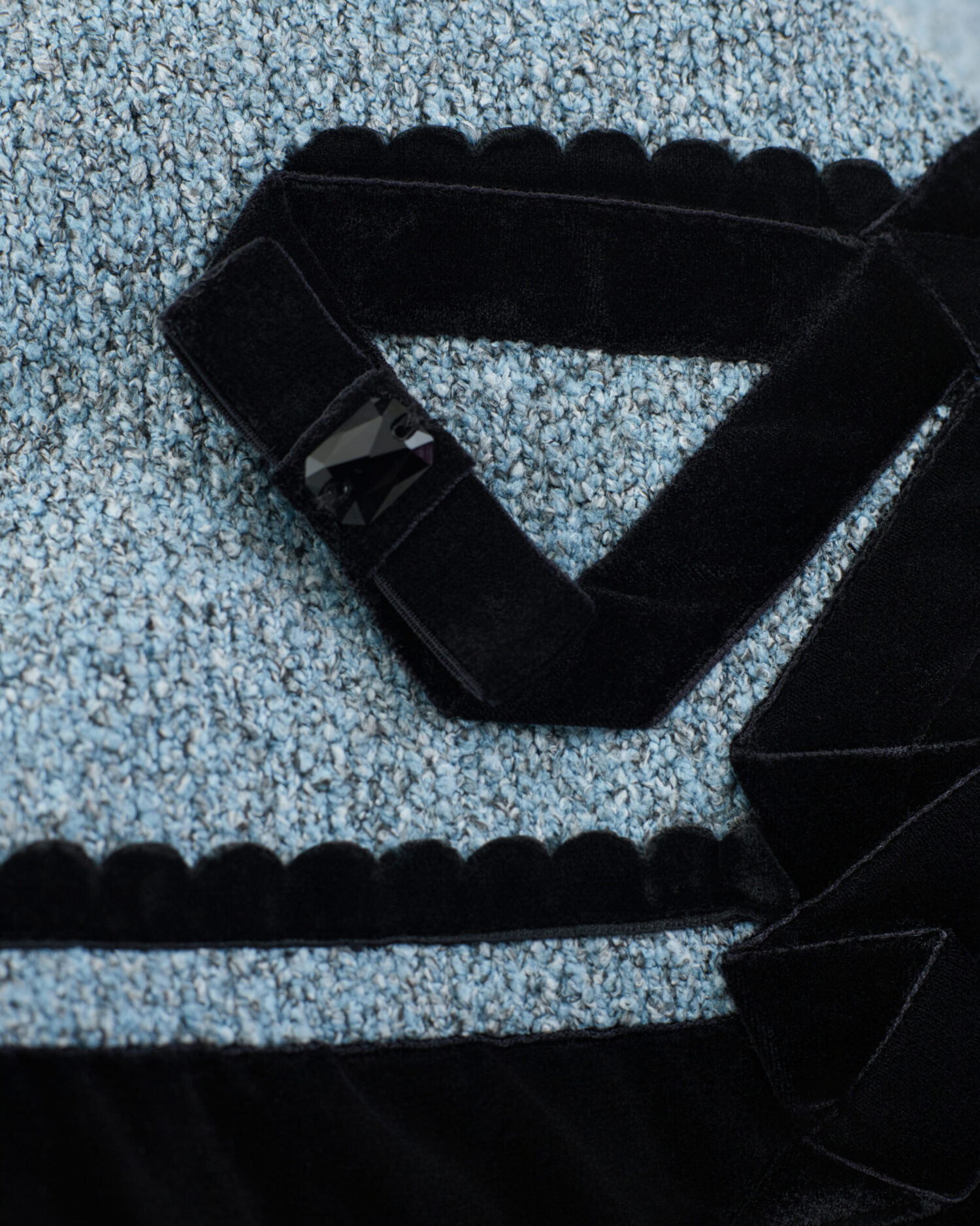 Etta Velvet Bowtie Skirt (blk+blue)