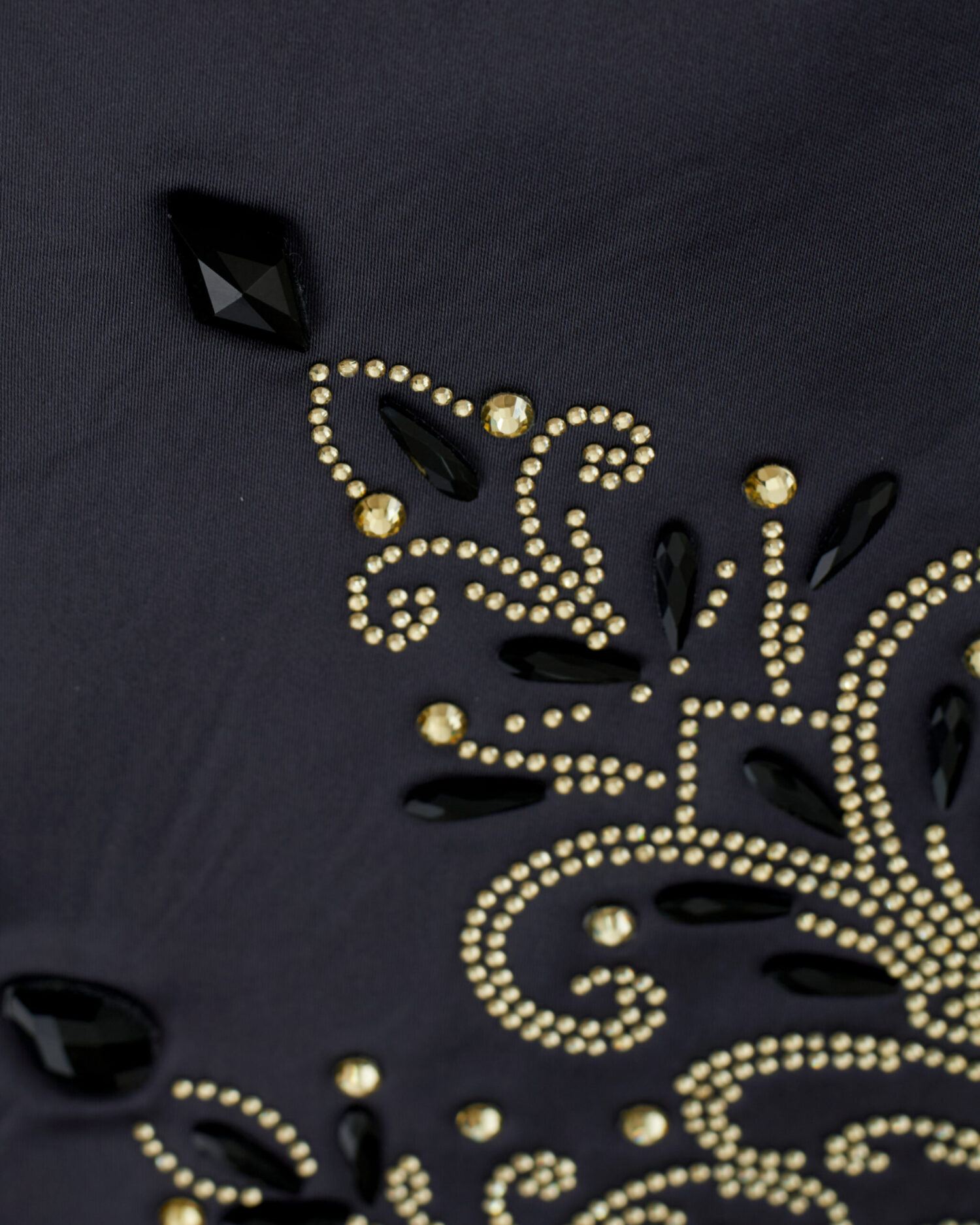 Aure Crown Skirt (black)