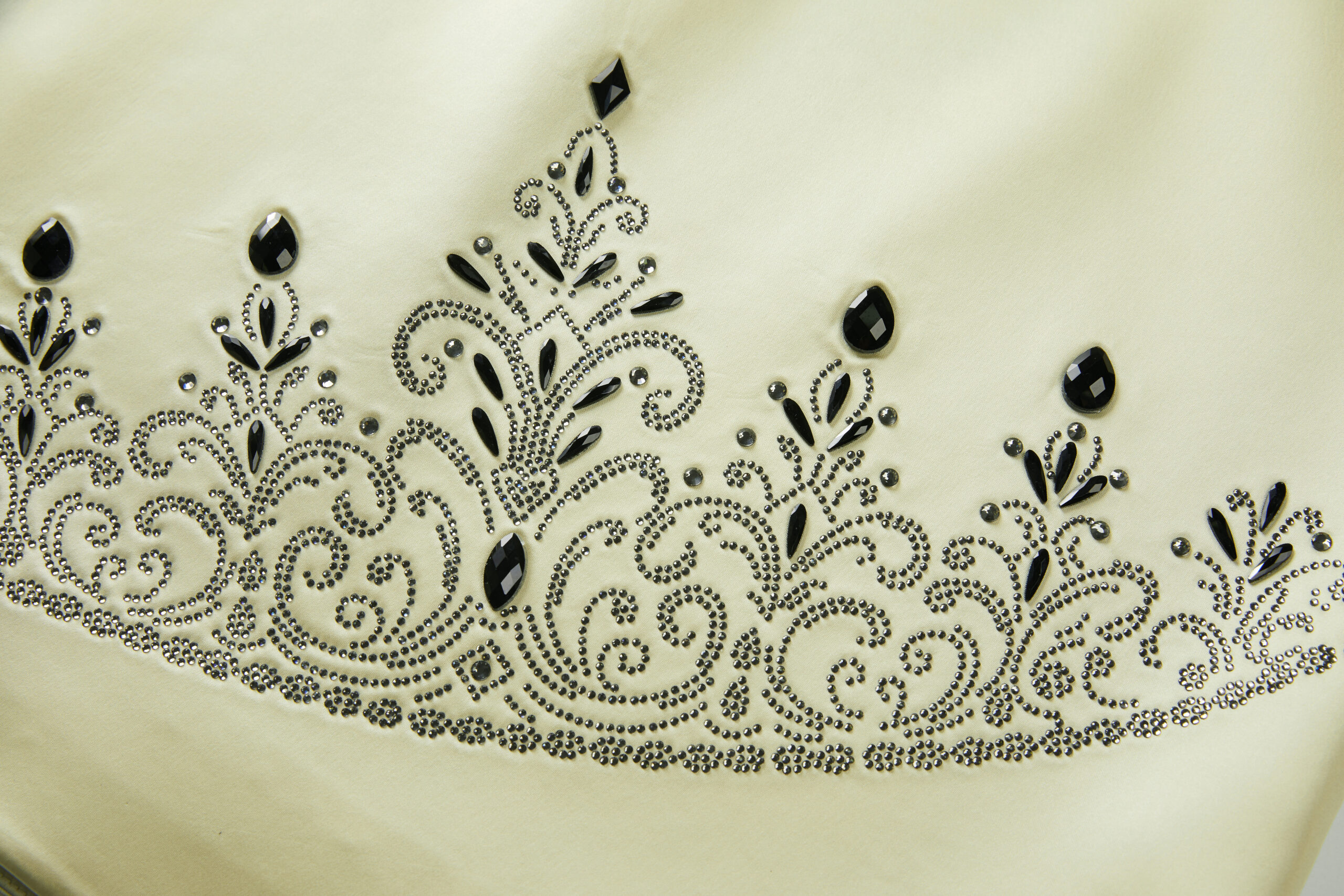 Aure Crown Skirt (yellow) - Image 15