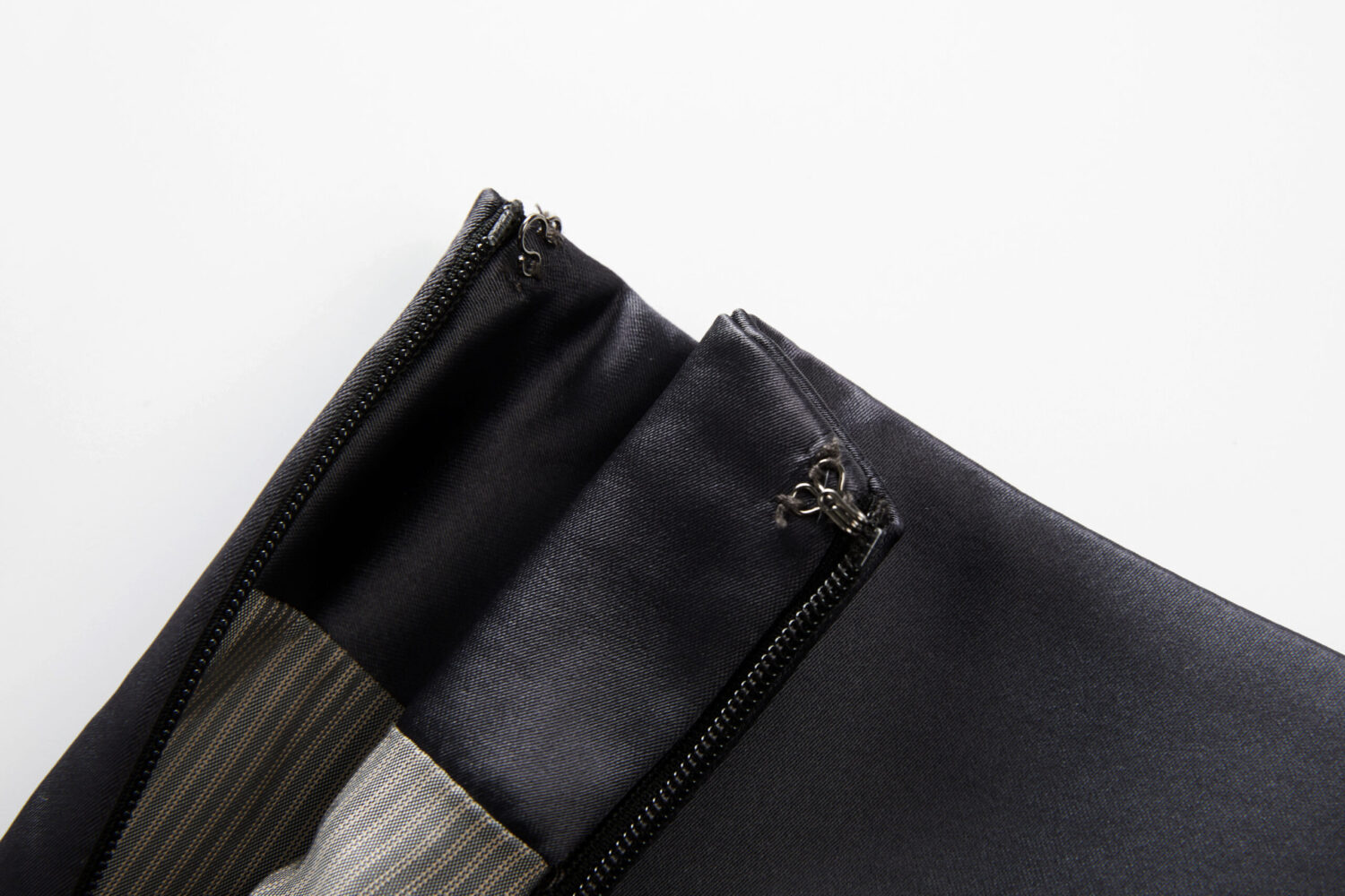 Aure Crown Skirt (black)