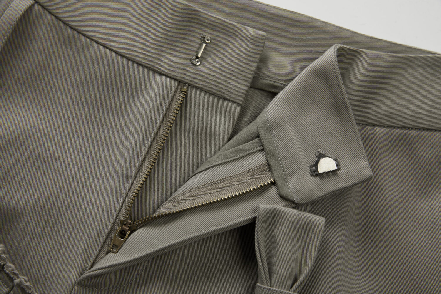 Cade Skirt Pants (light grey)