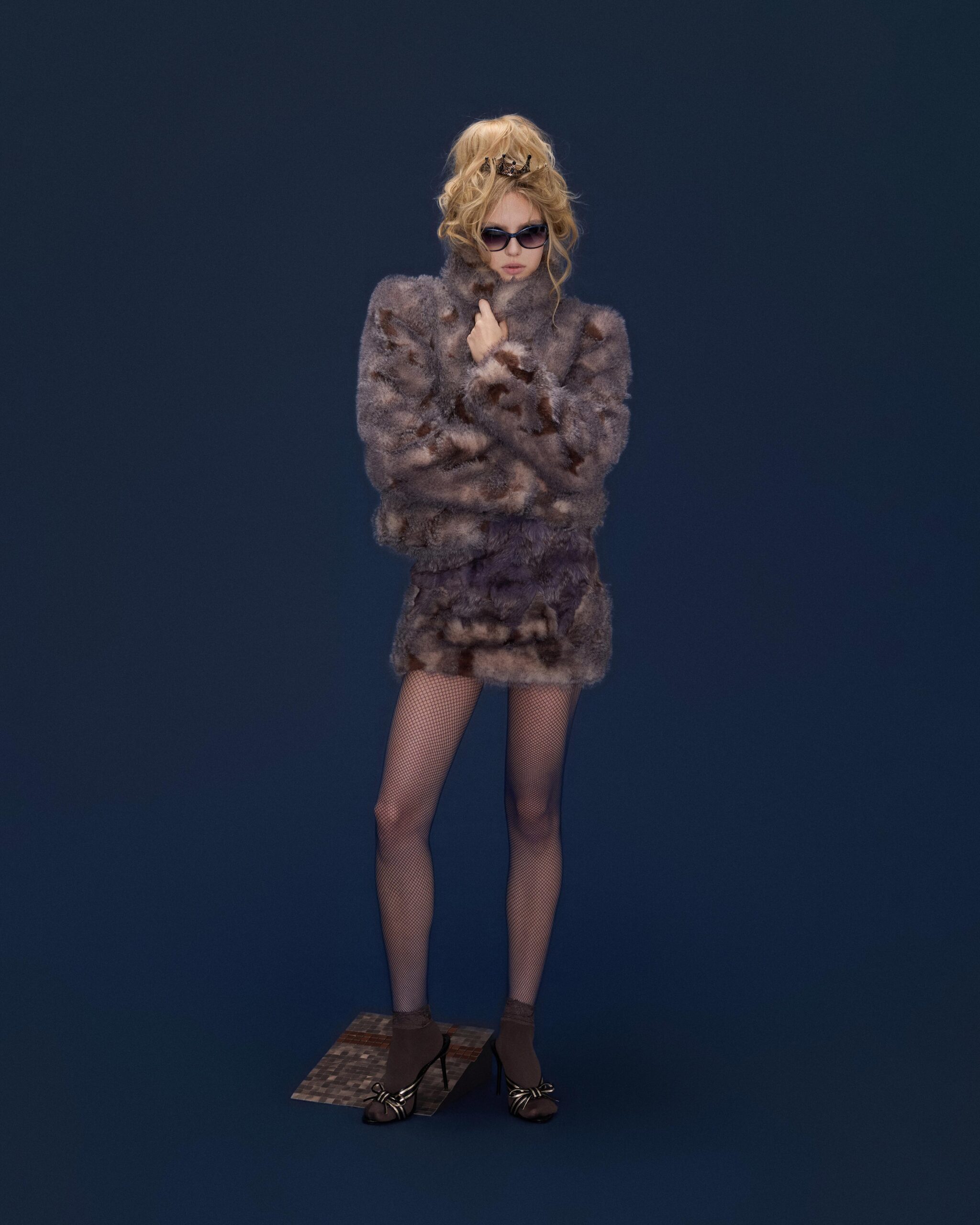 Hazzy Mini Fur Skirt - Image 7