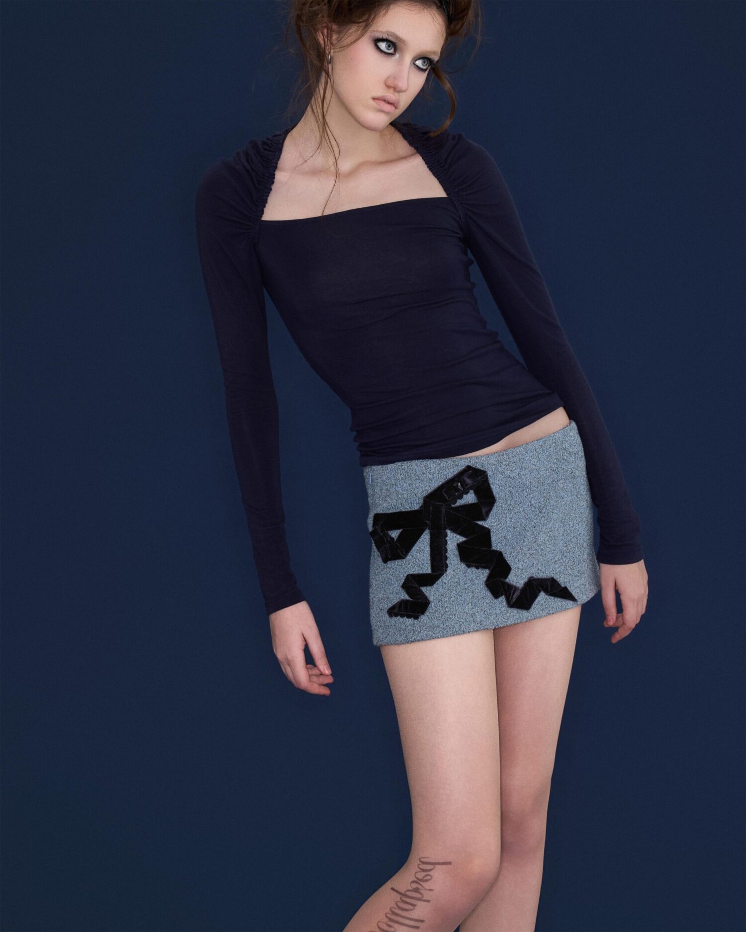 Etta Velvet Bowtie Mini Skirt (blk+blue)