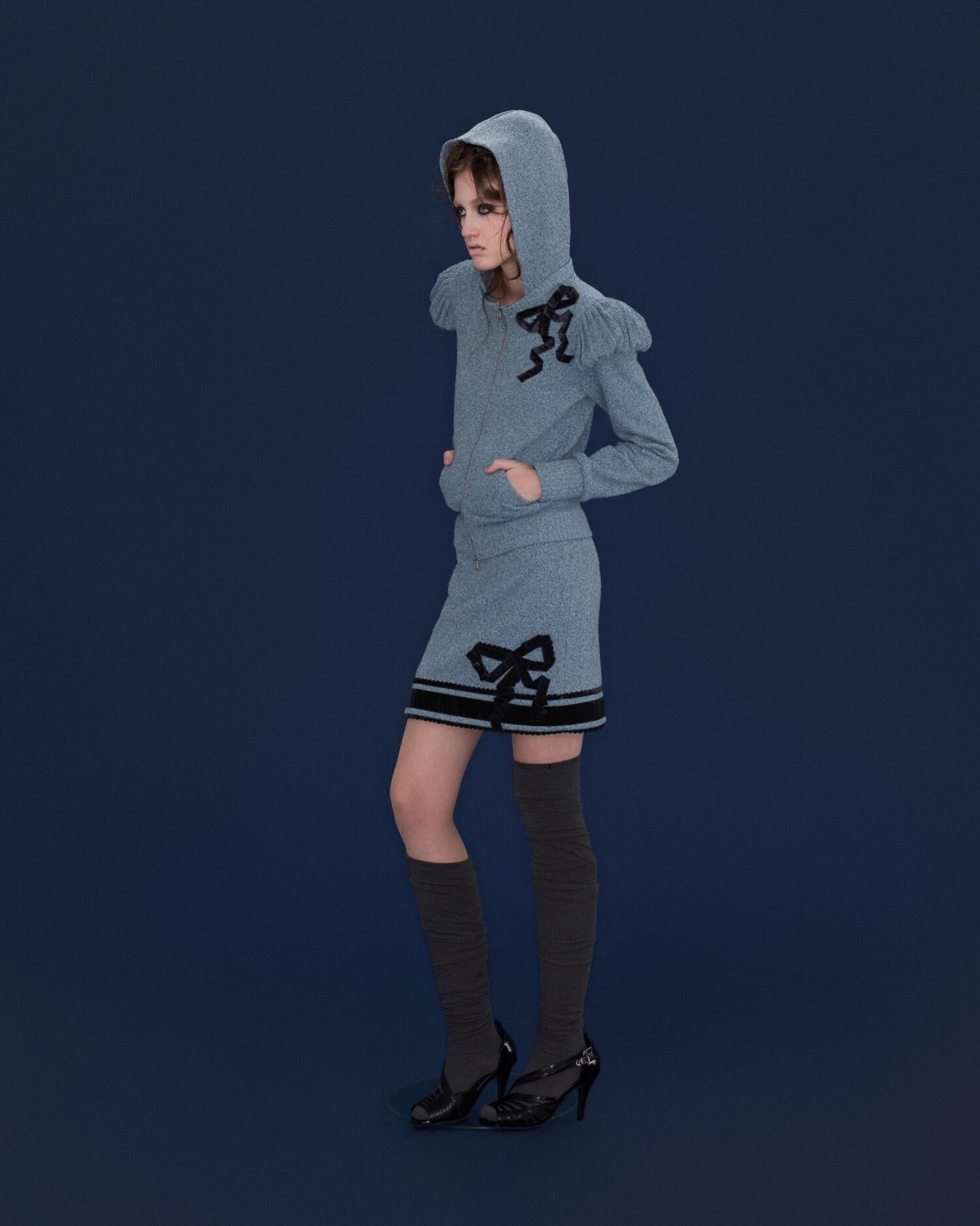 Etta Zipped Up Hoodie (Blue)