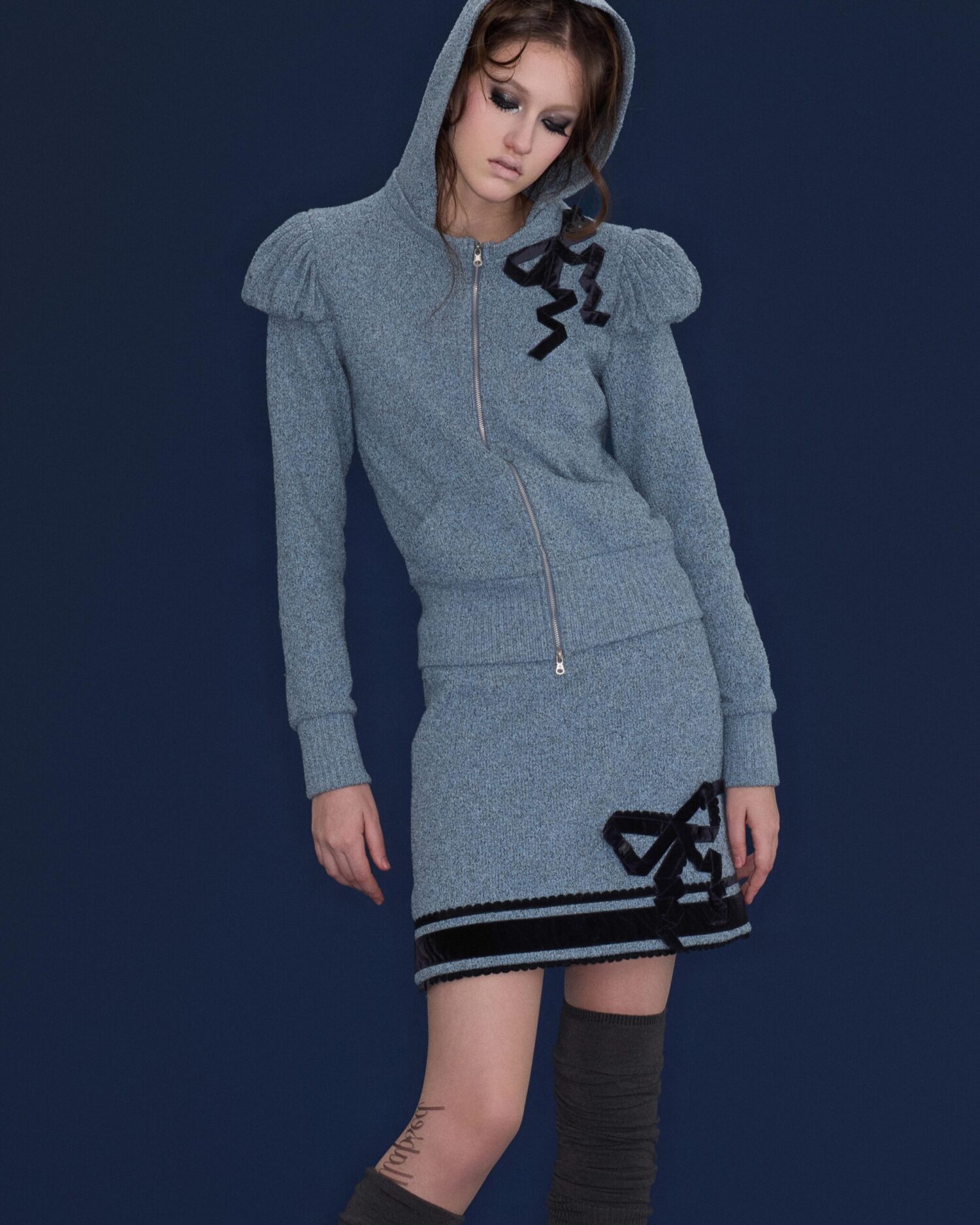 Etta Zipped Up Hoodie (Blue)