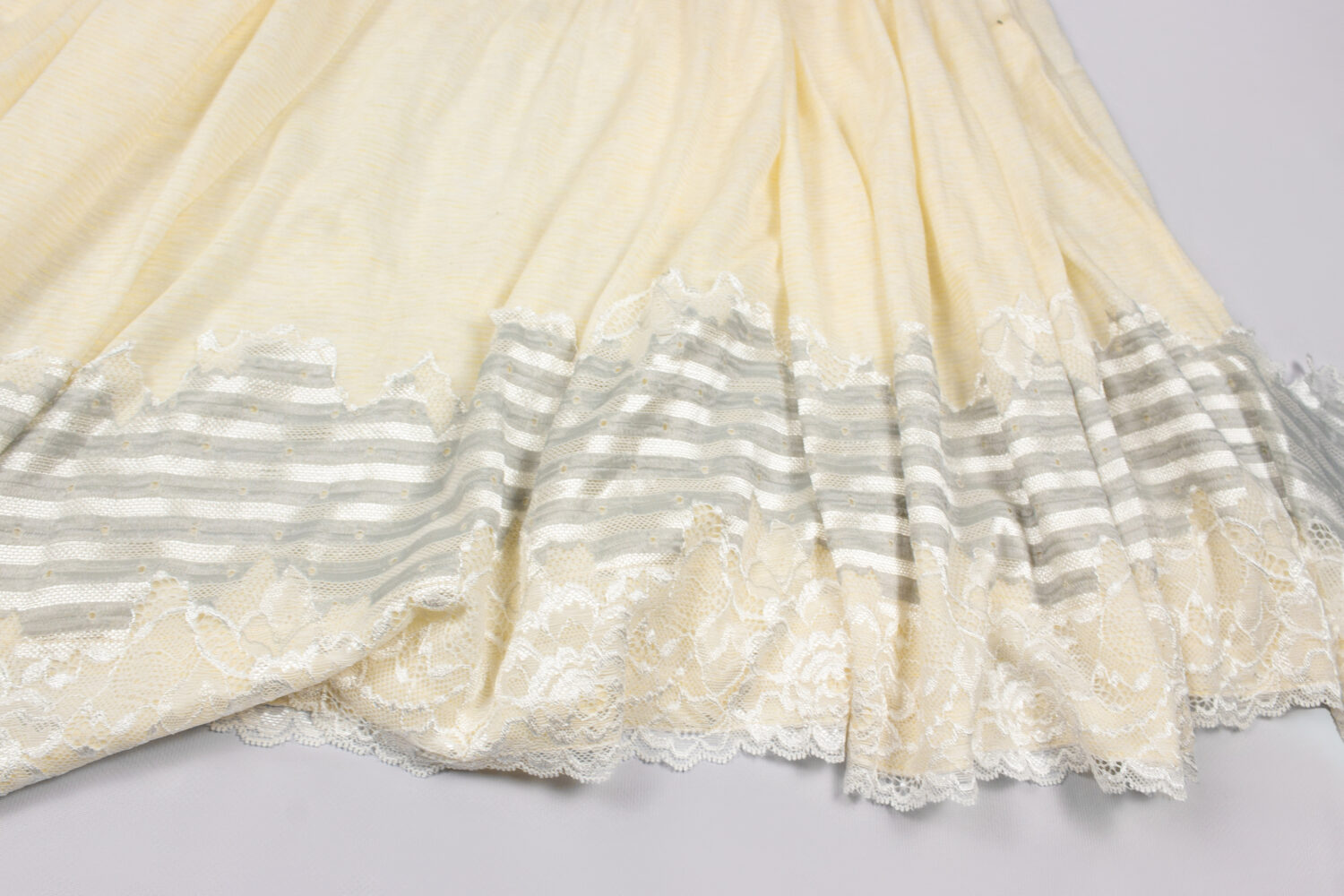 Panna Striped Lace Knit skirt