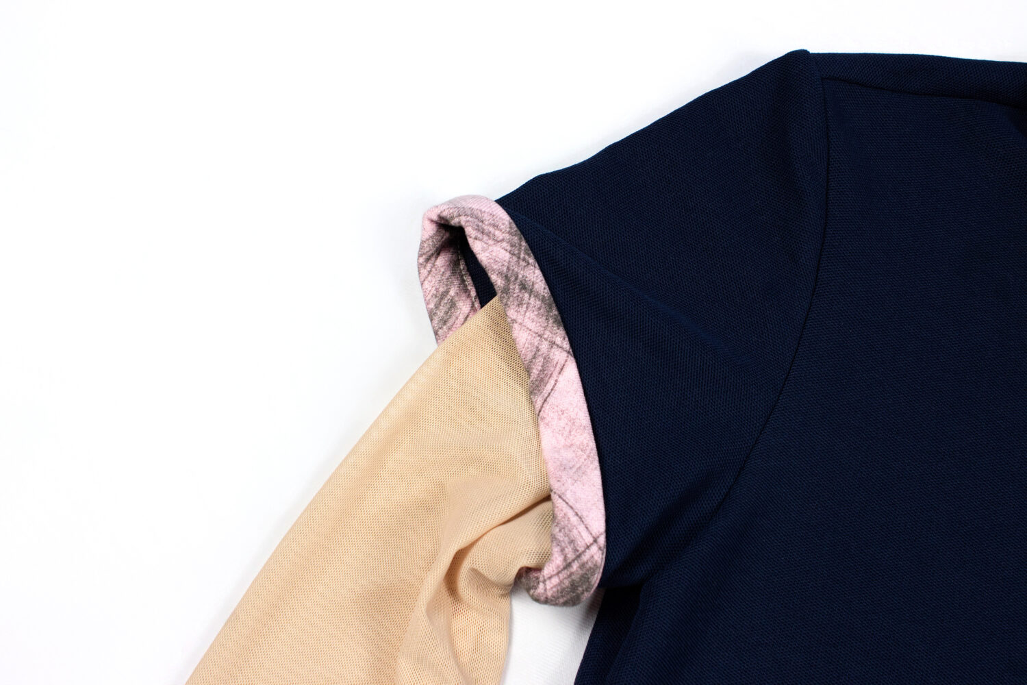 Keita Cropped Polo Mesh Top (Navy bue + Pink)